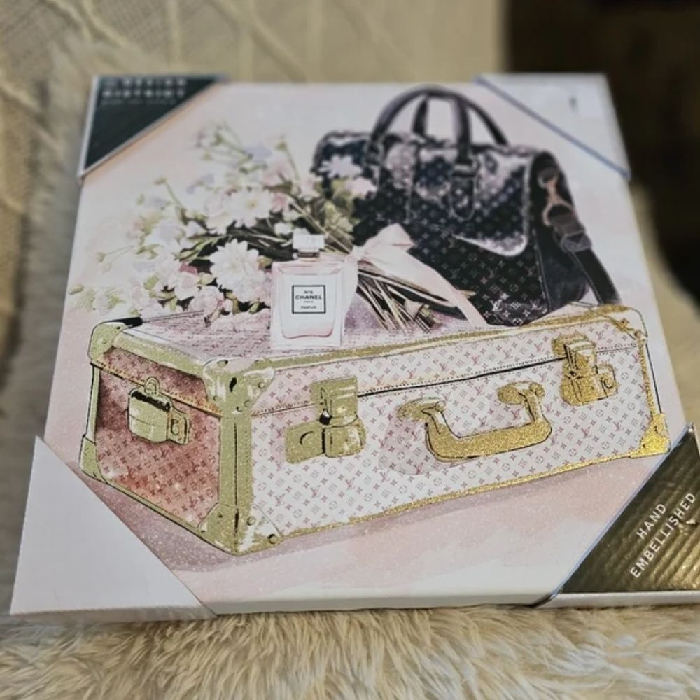 Elegant DESIGNER  Gold and Cream Decorative Box